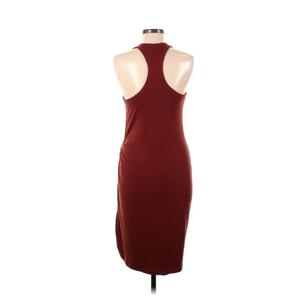 Old Navy Active red ruched ribbed dress - Picture 2 of 4